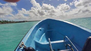 barco viaje en caribe mar video