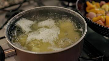 Boil potatoes detail video
