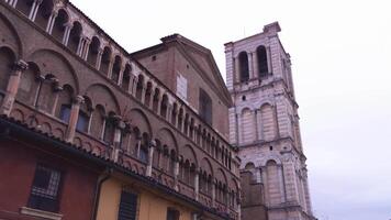 klocka torn av san giorgio katedral i ferrara video