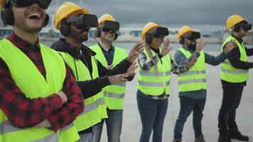 een groep van mensen vervelend vr headsets video