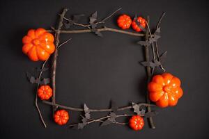 Víspera de Todos los Santos fondo, naranja decorativo el plastico calabaza negro papel murciélago negro cartulina acción de gracias saludo tarjeta foto