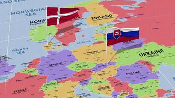 slovacchia e Danimarca bandiera agitando con il mondo carta geografica, senza soluzione di continuità ciclo continuo nel vento, 3d interpretazione video