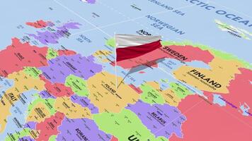 Polonia bandera ondulación en viento, mundo mapa giratorio alrededor bandera, sin costura bucle, 3d representación video