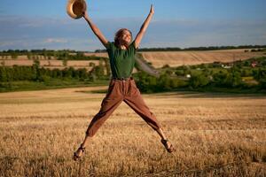 Woman farmer straw hat standing farmland smiling Female agronomist specialist farming agribusiness Happy positive caucasian worker agricultural field photo