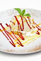 vanilla ice cream with strawberry sauce photo