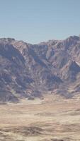 A view of a mountain range in the desert video