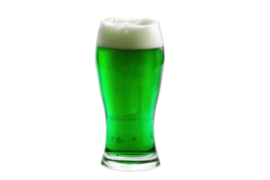 ai généré une verre de du froid vert Bière sur une transparent Contexte png