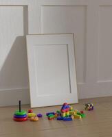 marco interior, Bosquejo marco, póster madera vertical en de madera piso en vacío imagen interior en ilustración y para niños juguete 3d representación. foto