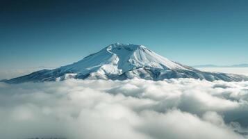 ai generado majestuoso cubierto de nieve montaña en contra azul cielo foto