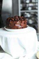 chocolate Dulce de azúcar pastel servido en comida mesa parte superior ver café hornear postre foto