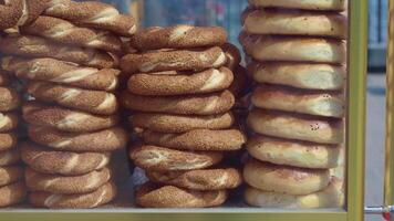 Türkisch Bagel simit Verkauf im ein van video