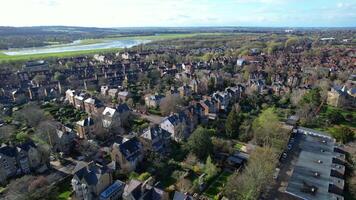 aéreo imágenes de histórico Oxford central ciudad de Oxfordshire, Inglaterra unido Reino. marzo 23, 2024 video