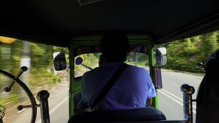 Cdmxs Decisive Action A New Chapter In The Mototaxi Saga - bj09apr
