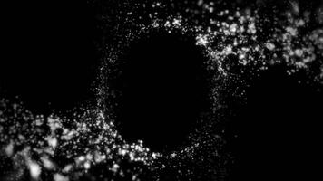 abstrakt fliegend, einfarbig klein Punkte Erstellen Ring auf schwarz Hintergrund. Schön, klein leuchtenden Partikel gebildet im Kreis schwebend im das dunkel, schwarz und Weiß. video