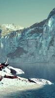 lever du soleil sur l'océan avec paysage marin tropique paradisiaque video