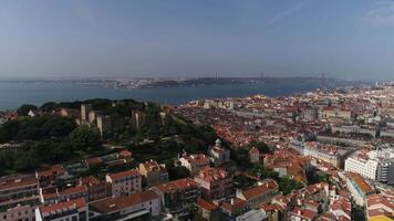 aéreo ver ciudad de Lisboa. Portugal video