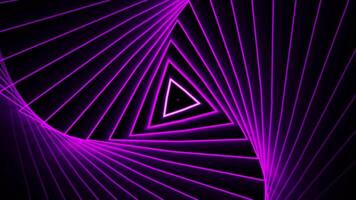 animering av trogen lila korridor. rörelse i 3d tunnel med triangel- rader. video