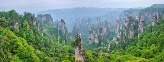 zhangjiajie montañas, China foto