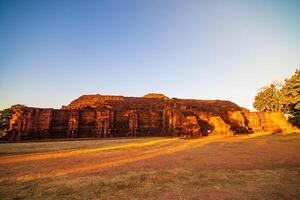 paisaje histórico parque. el antiguo templo ese regalos humanos es situado en de tailandia histórico ciudad. mundo herencia. foto