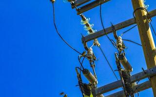 poder polo cable caja con azul cielo en México. foto