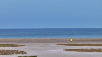 Land yachting adventure on a vast coastal plain video