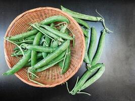 Peas in the kitchen photo