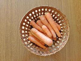 zanahorias en el cocina en antecedentes foto
