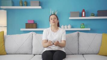 Muslim woman praying. video