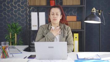 Business woman suffering from asthma experiences shortness of breath. video