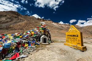 On top of Lachulung La Pass, Ladakh photo