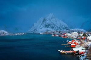 reine pescar aldea, Noruega foto