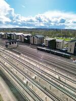 alto ángulo ver desde central ferrocarril estación de Oxford ciudad, Inglaterra Reino Unido. marzo 23, 2024 foto