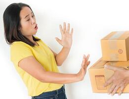 Women refuse to accept parcels. photo
