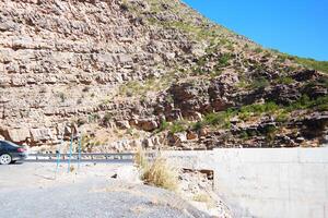 a road in the mountain , this road is known as quetta road, rakhi gaj steel bridge is famous in the world its a new wonder in constriction in Pakistan on 2023-09-25 photo