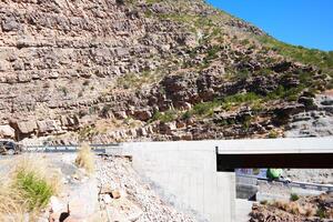 a road in the mountain , this road is known as quetta road, rakhi gaj steel bridge is famous in the world its a new wonder in constriction in Pakistan on 2023-09-25 photo