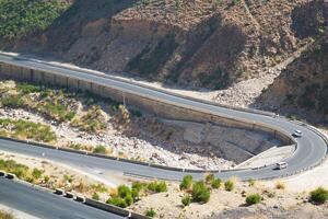 a road in the mountain , this road is known as quetta road, rakhi gaj steel bridge is famous in the world its a new wonder in constriction in Pakistan on 2023-09-25 photo