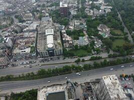 parte superior vista. areal ver de ciudad lahore en 2023-07-17 foto