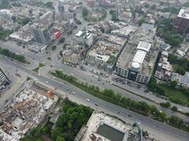 parte superior vista. areal ver de ciudad lahore en 2023-07-17 foto