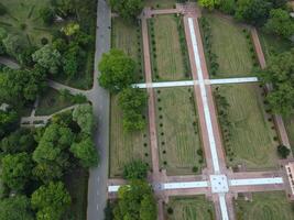 aéreo ver de verde ciudad en 2023-09-17 en lahore Pakistán foto