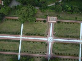 aéreo ver de verde ciudad en 2023-09-17 en lahore Pakistán foto