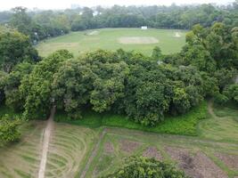 aéreo ver de jiná jardín en 2023-07-17 en lahore Pakistán. foto