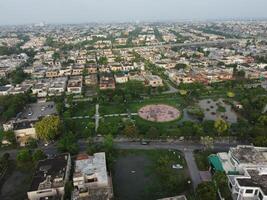 aéreo ver de residencial son en 2024-07-22 en lahore, Pakistán foto