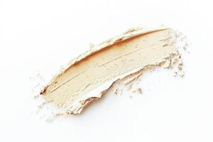 ai generado racha de cremoso beige Fundación maquillaje deslizado en un blanco antecedentes foto