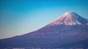 un' tramonto lasso di tempo di Monte Fuji vicino suruga costa nel shizuoka panning video