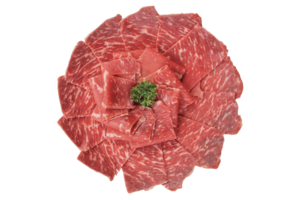 un' vicino su dettagliato Immagine di affettato giapponese wagyu Manzo nel un' ceramica piatto preparato per shabu sab png