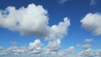 más hermosa cielo y nubes terminado Coventry ciudad de Inglaterra Reino Unido video