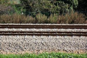 un nuevo ferrocarril es siendo construido. foto