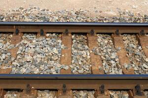 un nuevo ferrocarril es siendo construido. foto