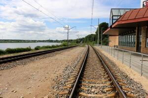 un nuevo ferrocarril es siendo construido. foto