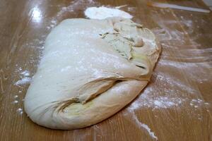 un pan y panadería productos son vendido en un panadería en Israel. foto